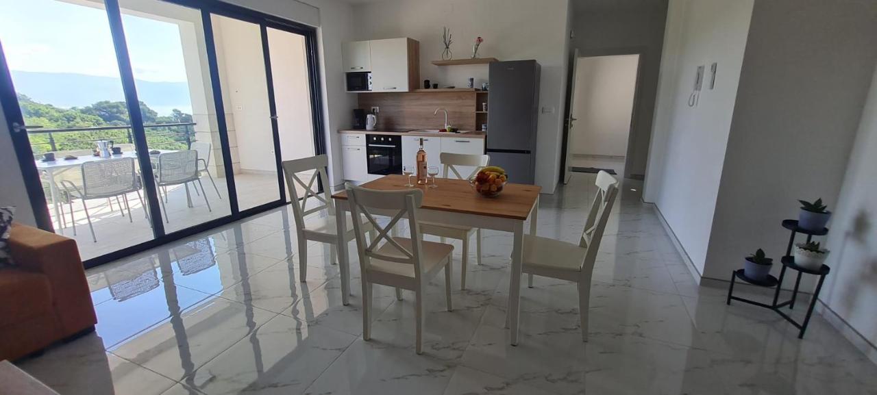 Apartmani Mariosa Vrbnik Zewnętrze zdjęcie